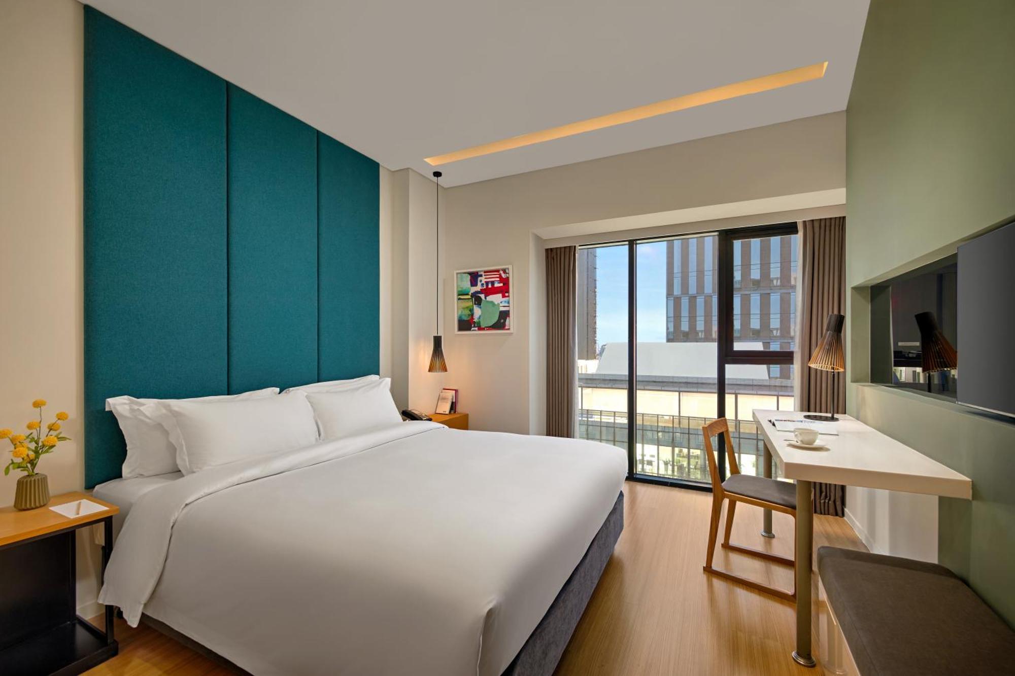 Novotel Living Saigon South Ho Chi Minh City Exterior photo